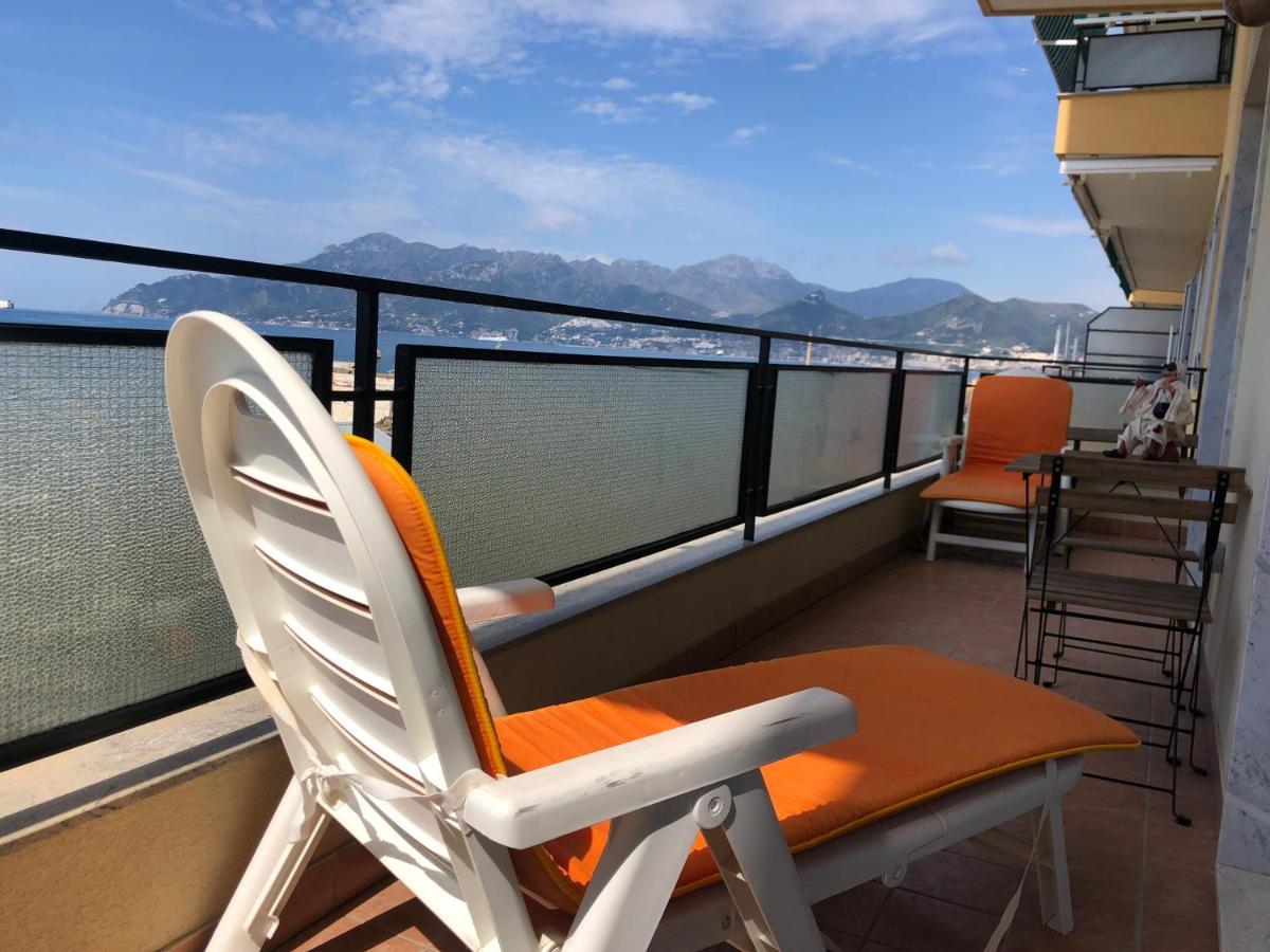 Sea4usalerno Seafront Apartment *